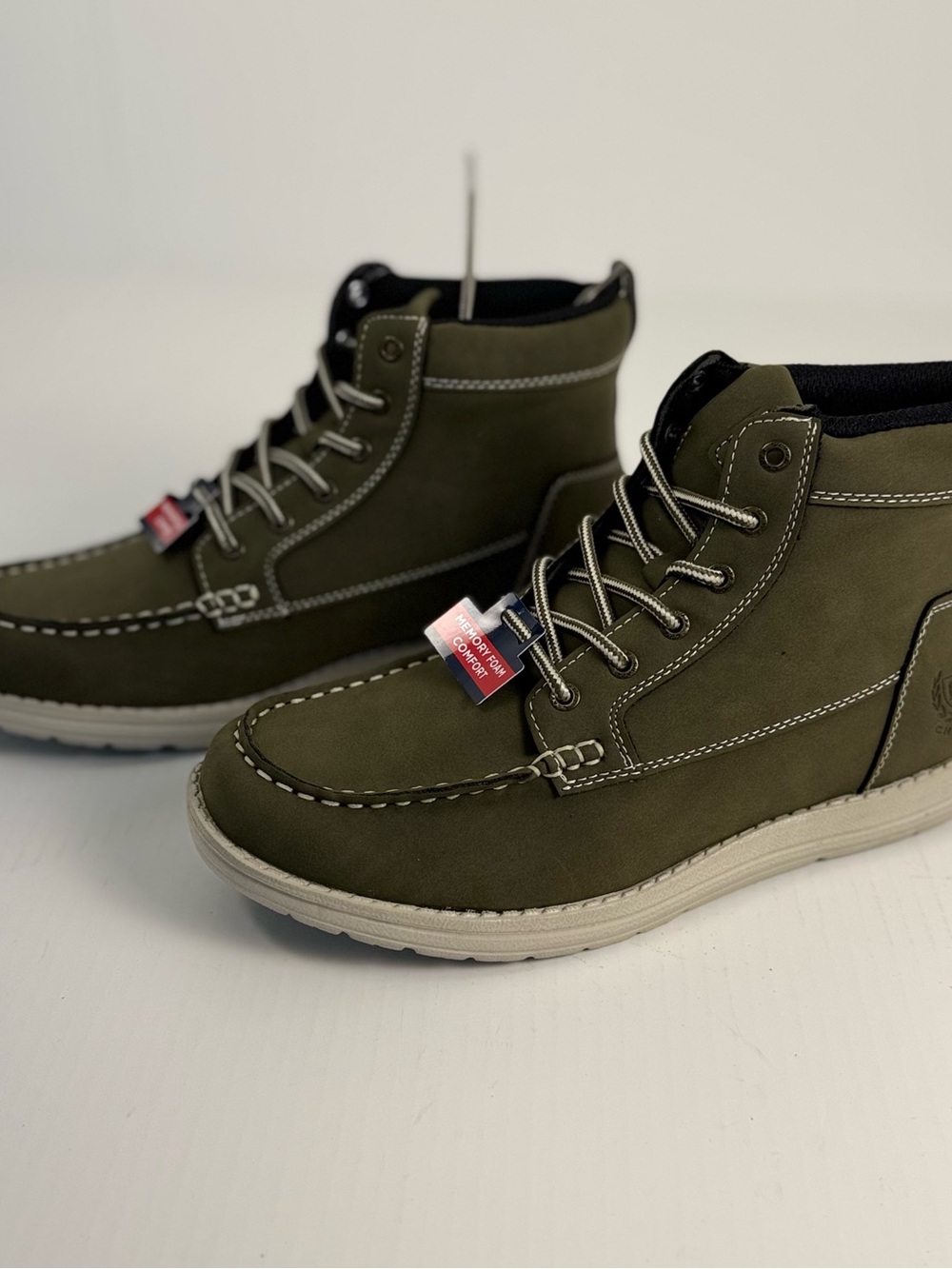 Chaps Derek Moc Toe Men’s Olive Chukka Boots Memory Foam Size 8 New